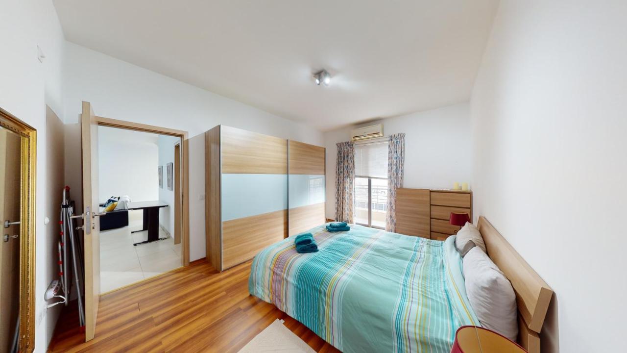 4th Floor In Tigne * Sliema