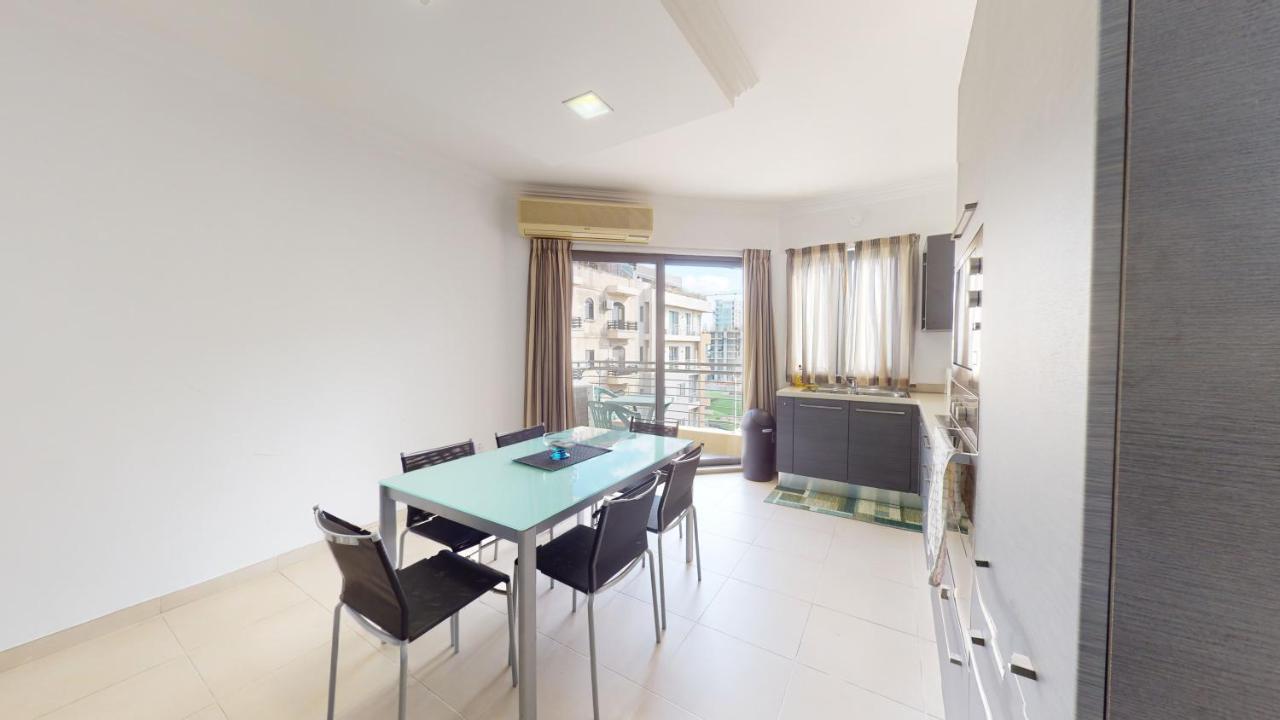 4th Floor In Tigne Sliema