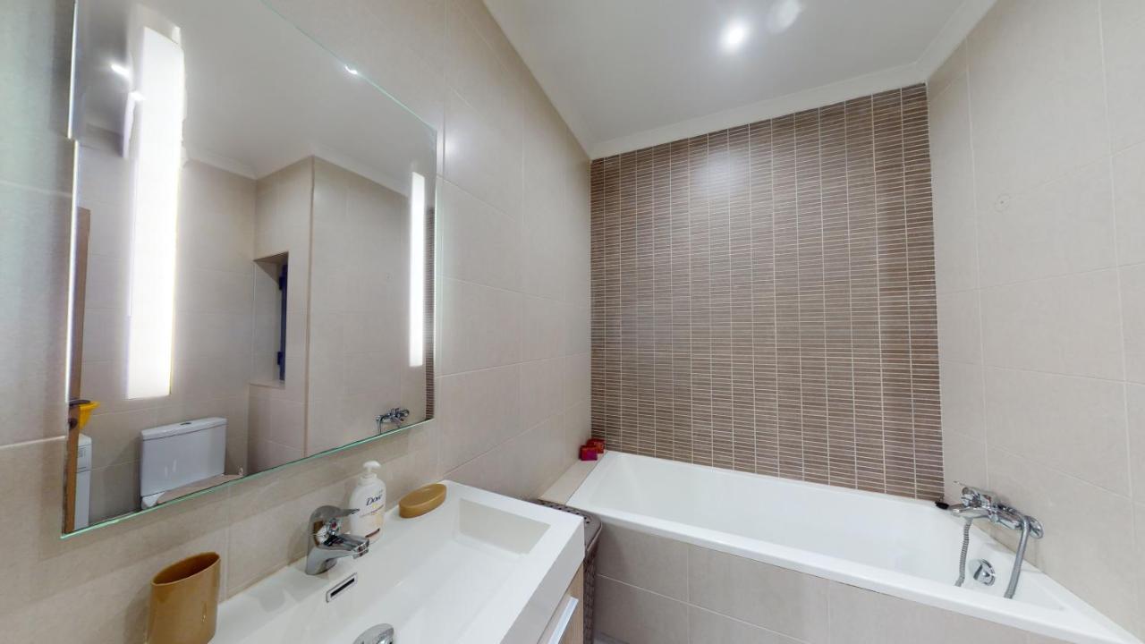 4th Floor In Tigne Apartment Sliema